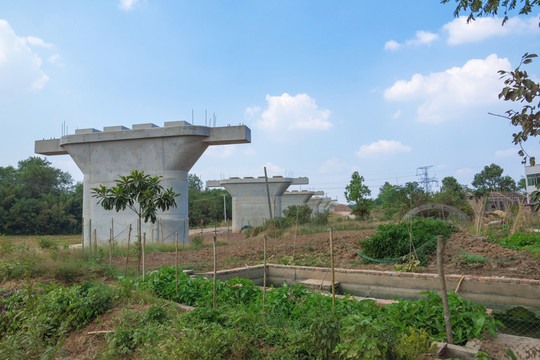 橋墩