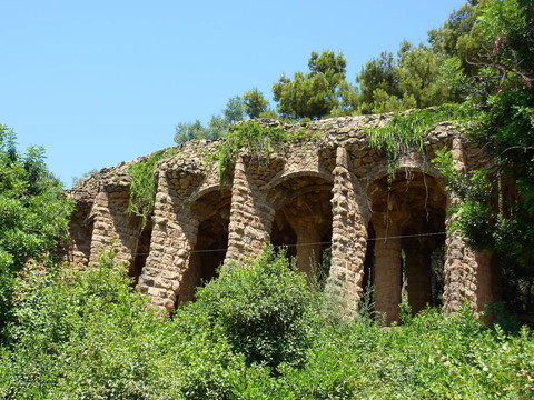 奎爾公園的拱門(mén)；巴塞羅那；西班牙