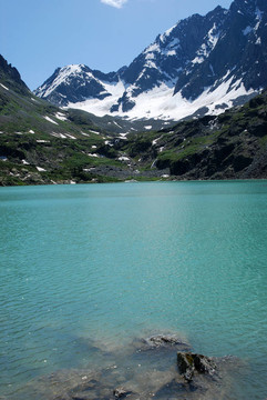 高山湖泊
