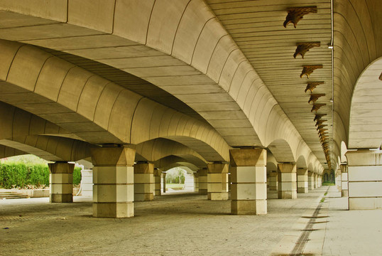 瓦倫西亞橋；