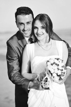 日落時(shí)的浪漫海灘婚禮