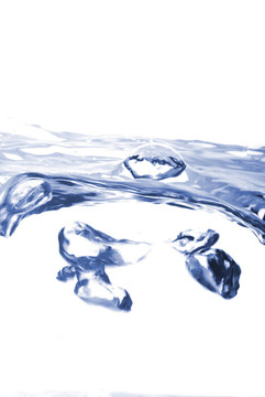 水