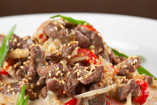 蔬菜炒牛肉片