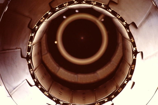 噴氣發(fā)動機(jī)