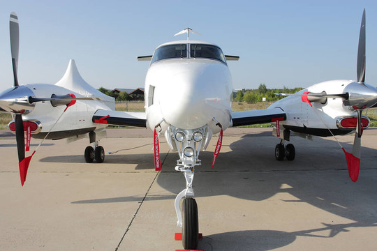 飛機(jī)
