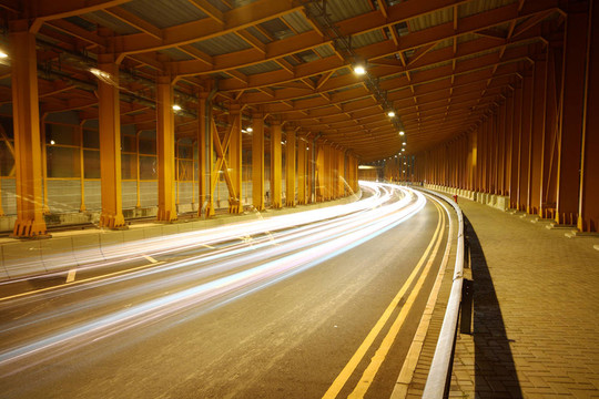 夜間高速公路交通現(xiàn)代化城市；香港