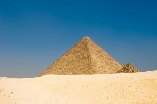 金字塔Giza；開(kāi)羅