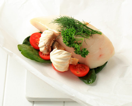 原料魚和蔬菜