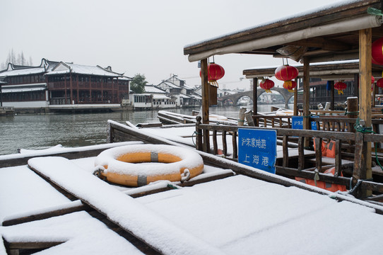 朱家角 雪景