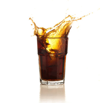 飲料濺