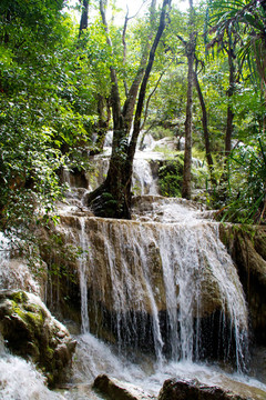 Erawan Waterfall；Kanchanaburi；泰國(guó)