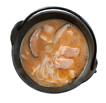 鮭魚(yú)面條湯