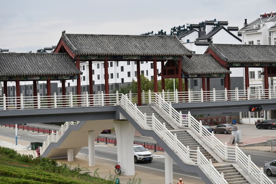 天橋