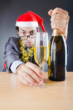 醉酒商人辦公室圣誕派對