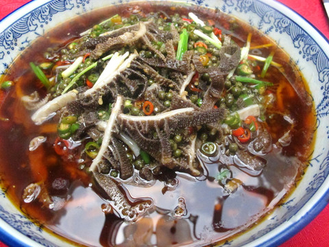 鮮椒毛肚