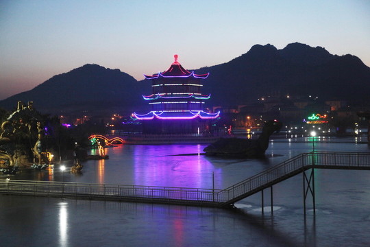 煙墩角