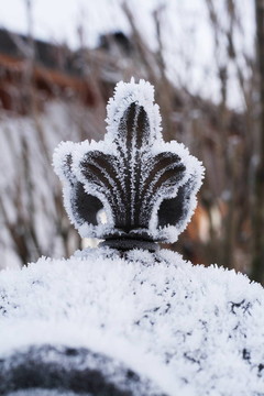 白雪覆蓋的燈籠
