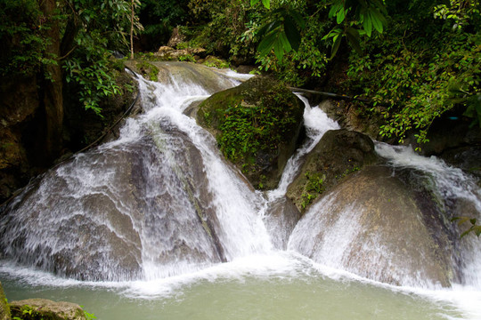 Erawan Waterfall；Kanchanaburi；泰國(guó)