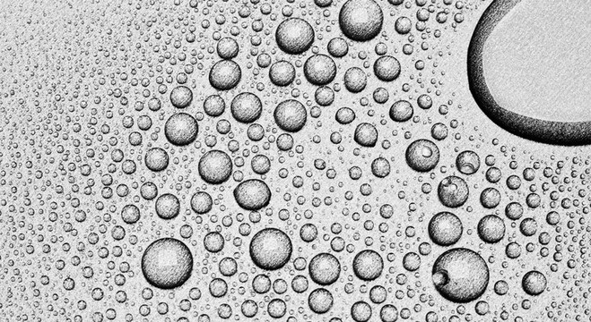 灰色防水表面上的水滴
