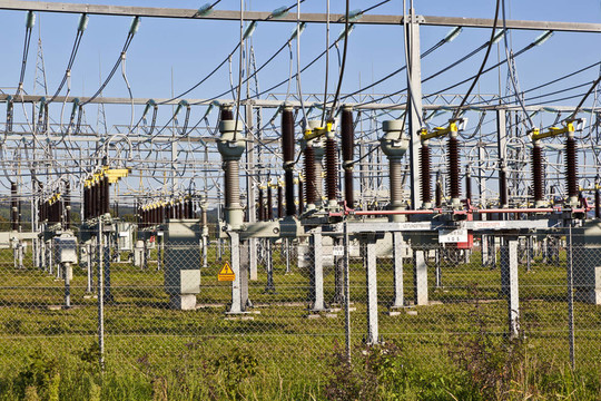 農(nóng)田發(fā)電廠