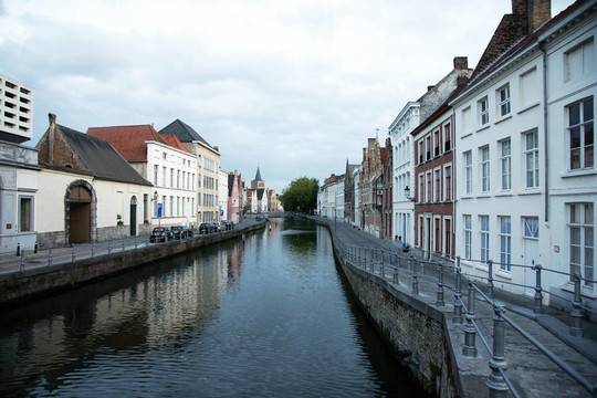 在Brugge旅行