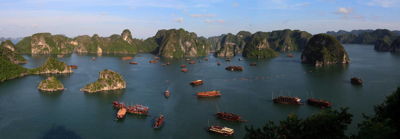 下龍灣全景