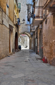 小巷。Bari。Apulia。