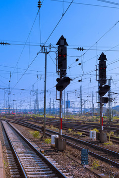 鐵路信號和架空線路