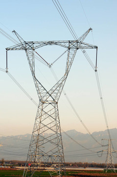 高壓輸電線路