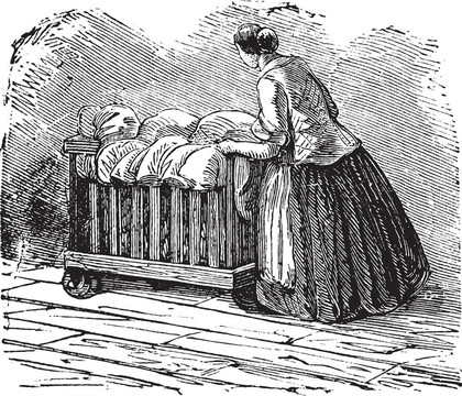 女子運輸三輪車古董雕刻衣服