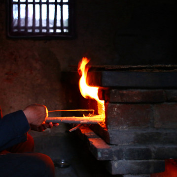 農(nóng)家土灶灶火