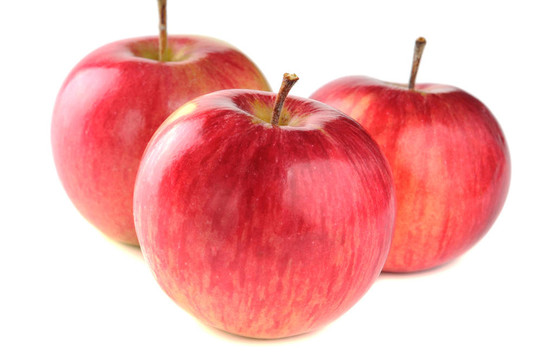 三個(gè)成熟的紅蘋果