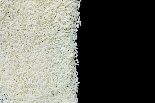 Sticky rice和黑色背景