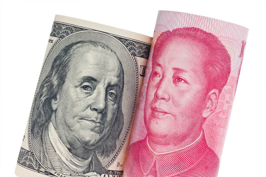 中國企業(yè)的人民幣和美元