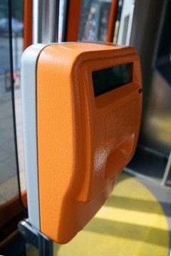 驗(yàn)證機(jī)在有軌電車；電車；電車；電車；