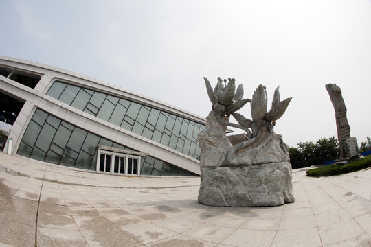 朝陽鳥化石地質(zhì)博物館