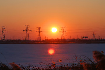 供電