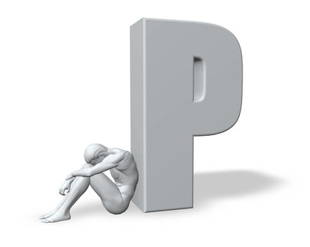 坐的人靠大寫字母P