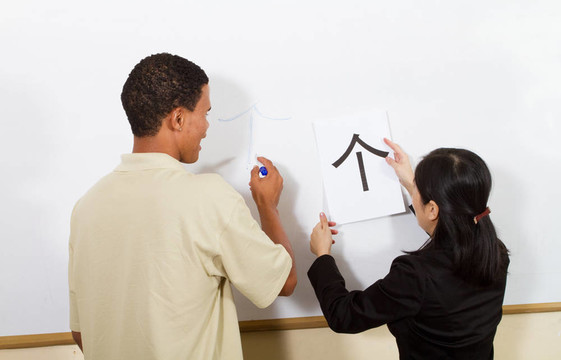 中國對(duì)非洲學(xué)生的教學(xué)