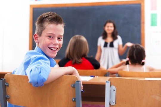 教室里的快樂男孩