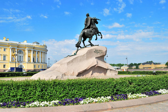 圣彼得堡；Bronze Horseman