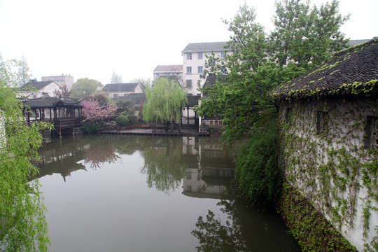 南潯