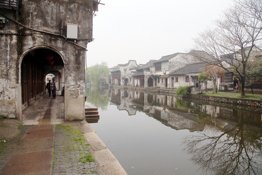 南潯