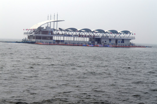 秦皇島海上人家