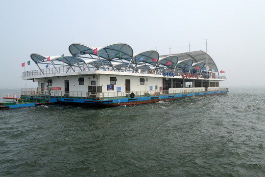 秦皇島海上人家