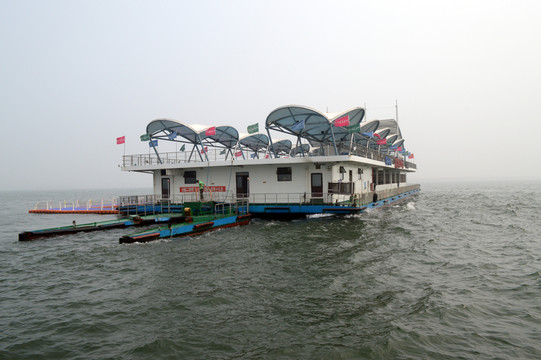 秦皇島海上人家