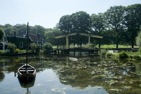 荷蘭景觀與船水橋