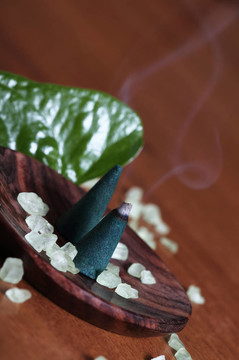 綠茶香錐