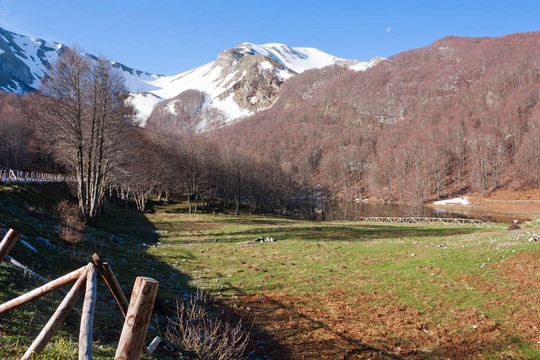湖上laudemio sirino山