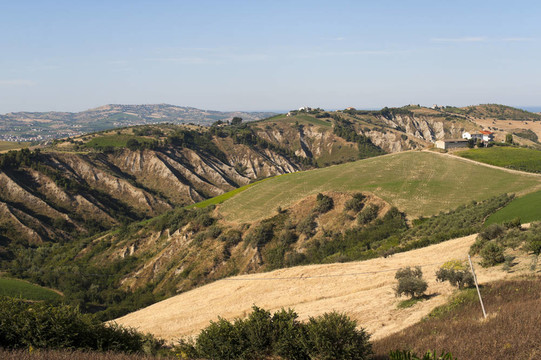 阿特里自然公園（Ancona；Abruzzi；意大利）；景觀在夏天；